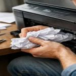 Що робити якщо принтер зажовує папір