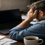 Що робити якщо ноутбук показує чорний екран