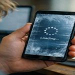 Телефон зависає що робити Android